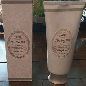♡SABON SILKY BODY MILK